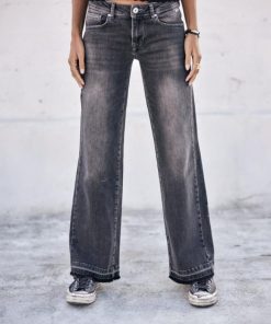 Miniswag.shop6915df0a16 2